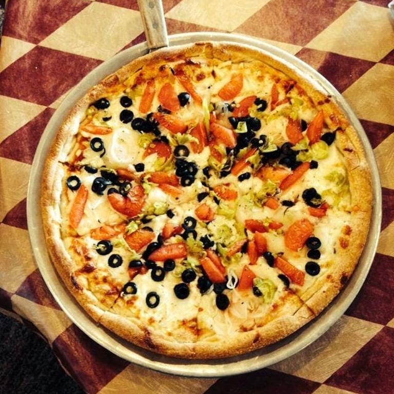 Delicious Hawaiian Pizza and More!